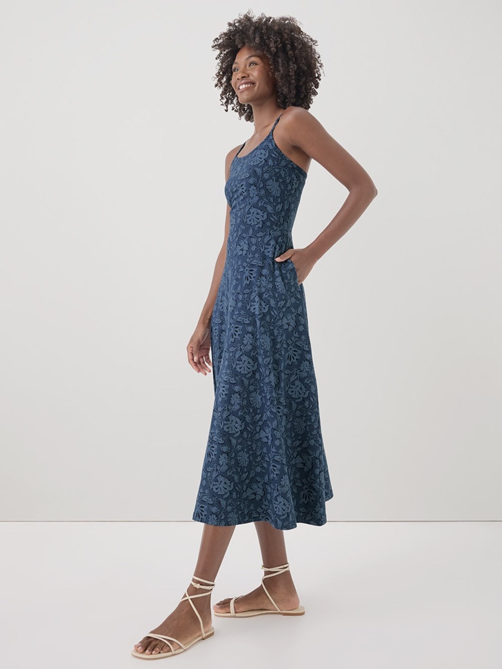 Pact Fit & Flare Midi Dress Batik Vine French Navy size medium